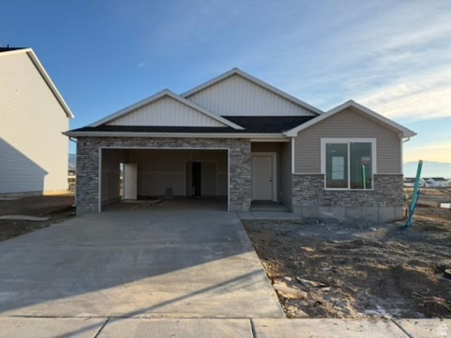 Seller offering a 4% ($19,476) incentive for a limited time! Come check out this beautiful NEW home and awesome community! Spacious 9ft ceilings. Tons of big windows for lots of natural light. Gorgeous quartz countertops and quality soft close cabinets that go the ceiling. Beautiful tile backsplash. Open concept kitchen, dining, and great room area. Enjoy the soaker tub or the separate walk in shower and the big walk in closet. You are going to love your new Kartchner home and will be impressed by the quality and attention to detail! Two year warranty! Square footage figures are provided as a courtesy estimate only and were obtained from sales brochure. Buyer is advised to obtain an independent measurement.