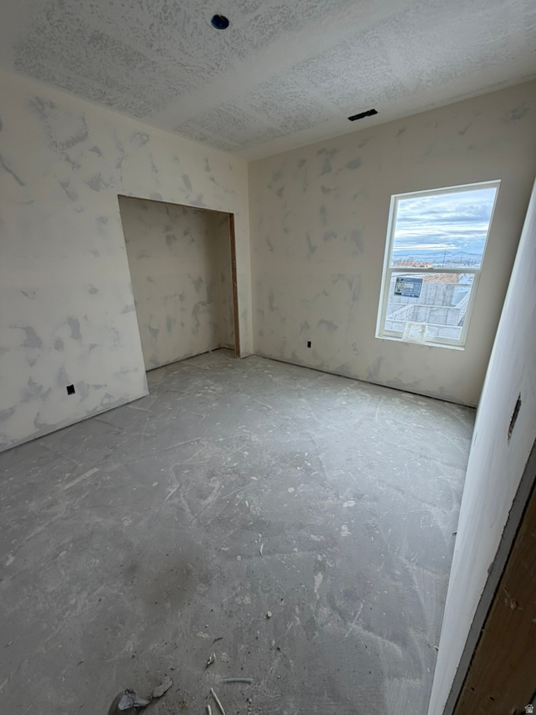 GOLDEN FOREST - Residential