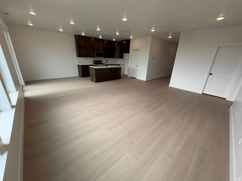 GOLDEN FOREST - Residential