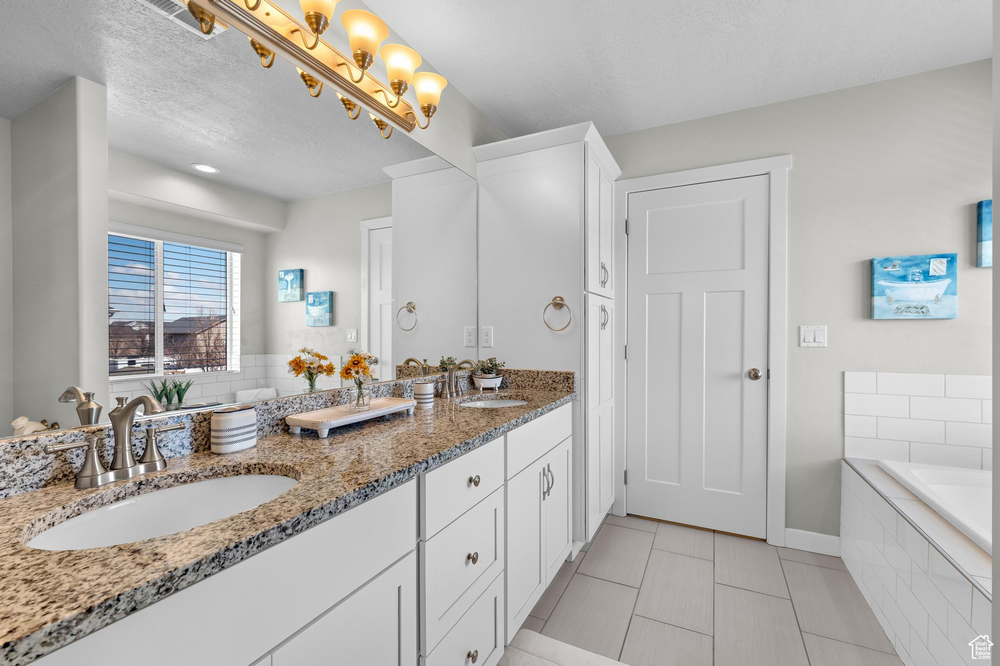 698 S 525, Springville, Utah image 17