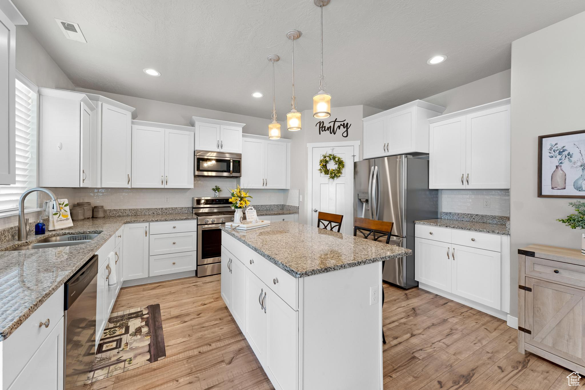 698 S 525, Springville, Utah image 9
