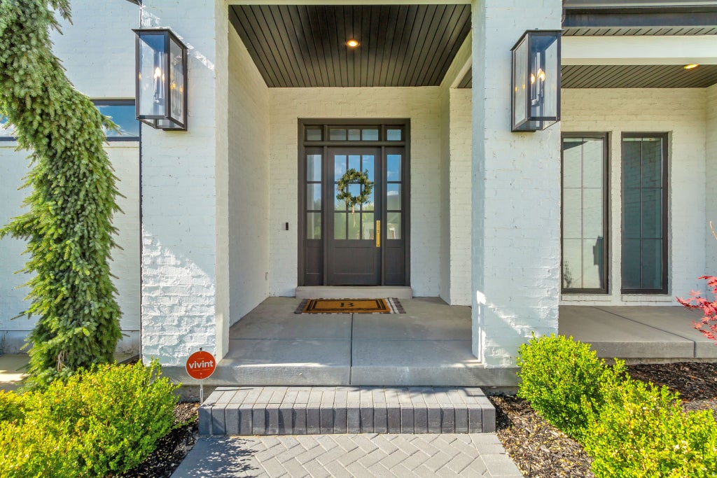 Photo of 5984 W GABLERIDGE CT, Highland, UT 84003 (MLS # 2185806)