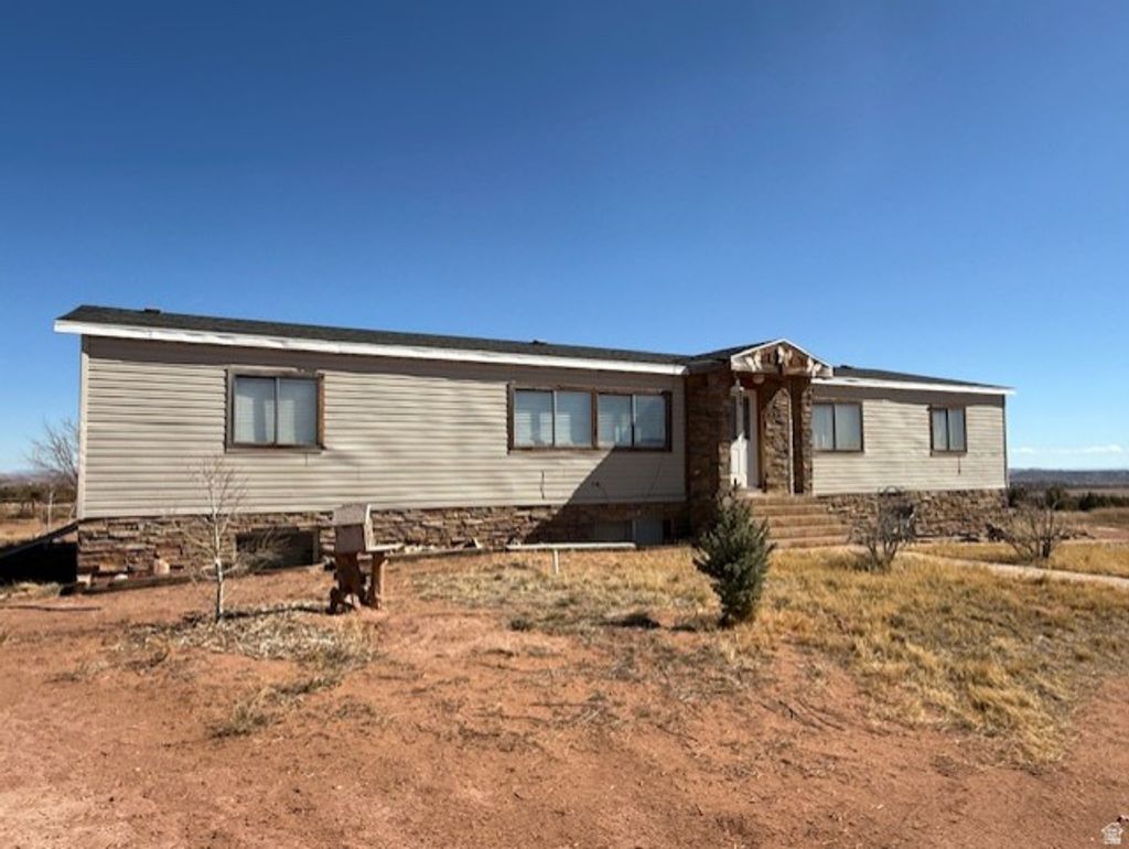 Photo of 160 N 4900 Rd W, Roosevelt, UT 84066 (MLS # 2140881)
