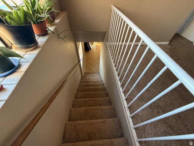 WEST VIEW ACRES - Residential