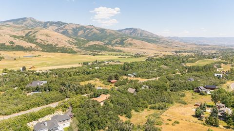 Tiny photo for 2127 E 5950 N, Eden, UT 84310 (MLS # 2139592)