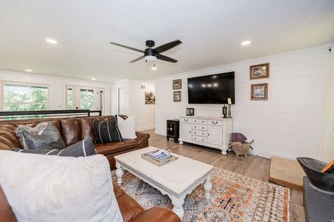 Tiny photo for 2127 E 5950 N, Eden, UT 84310 (MLS # 2139592)