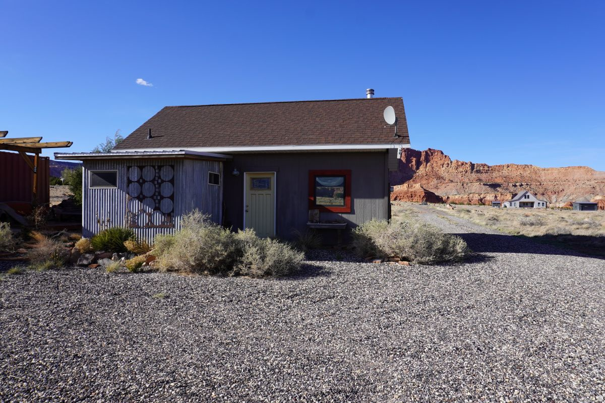 SLEEPING RAINBOW ESTATES - Residential