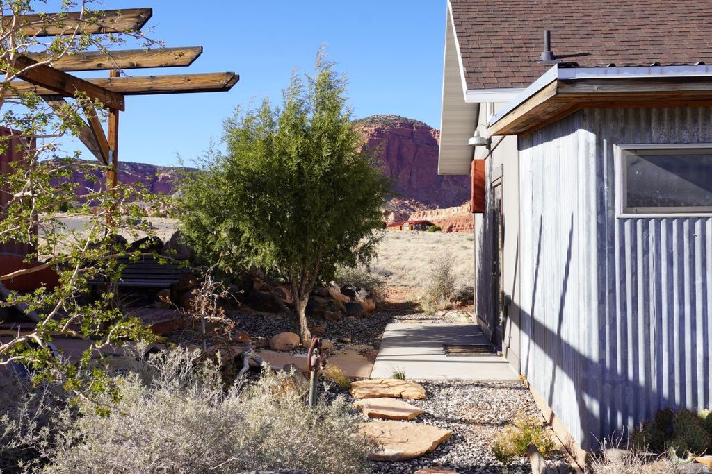 Photo of 105 W SLEEPING RAINBOW DR #20, Torrey, UT 84775 (MLS # 2150820)