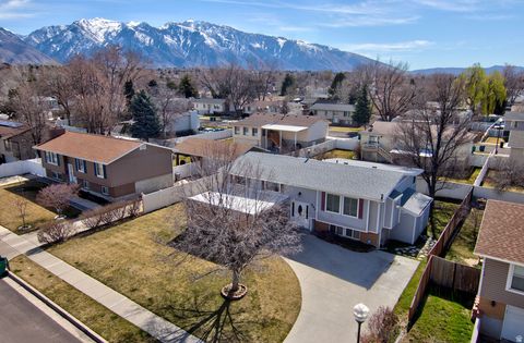 Photo of 882 E 7905 S, Sandy, UT 84094 (MLS # 2143886)