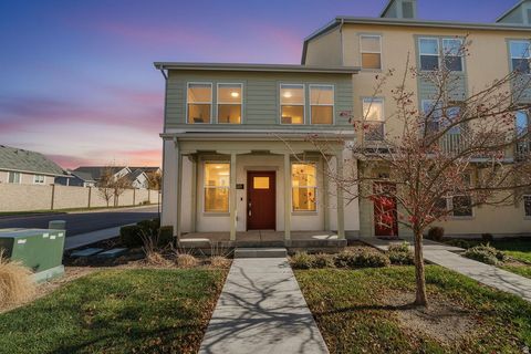 Photo of 2149 N 750 W, Layton, UT 84041 (MLS # 2124871)