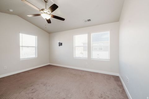 Tiny photo for 2149 N 750 W, Layton, UT 84041 (MLS # 2124871)