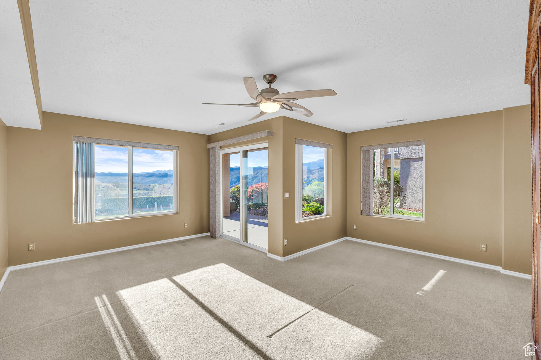 925 N Sky Mountain Blvd, Hurricane, Utah image 25