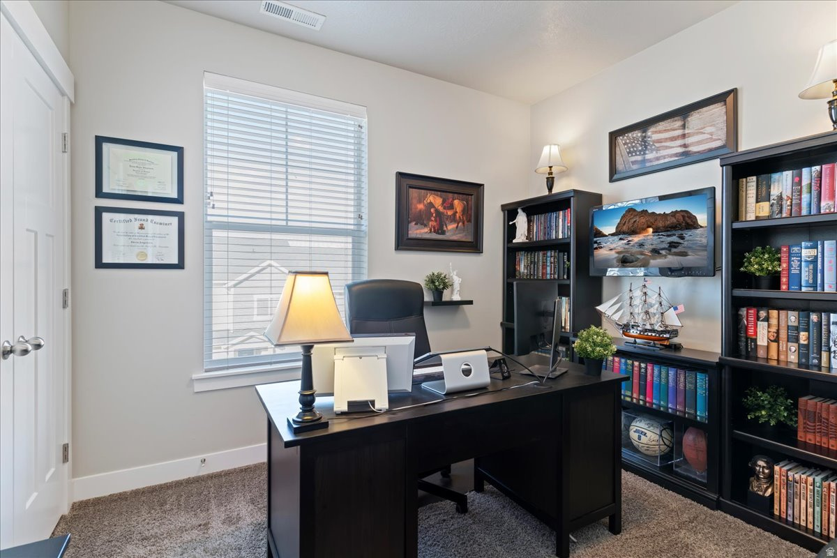 NORTH POINTE VILLAGE - Residential