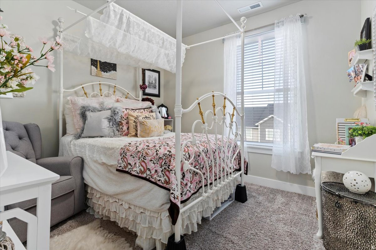 NORTH POINTE VILLAGE - Residential