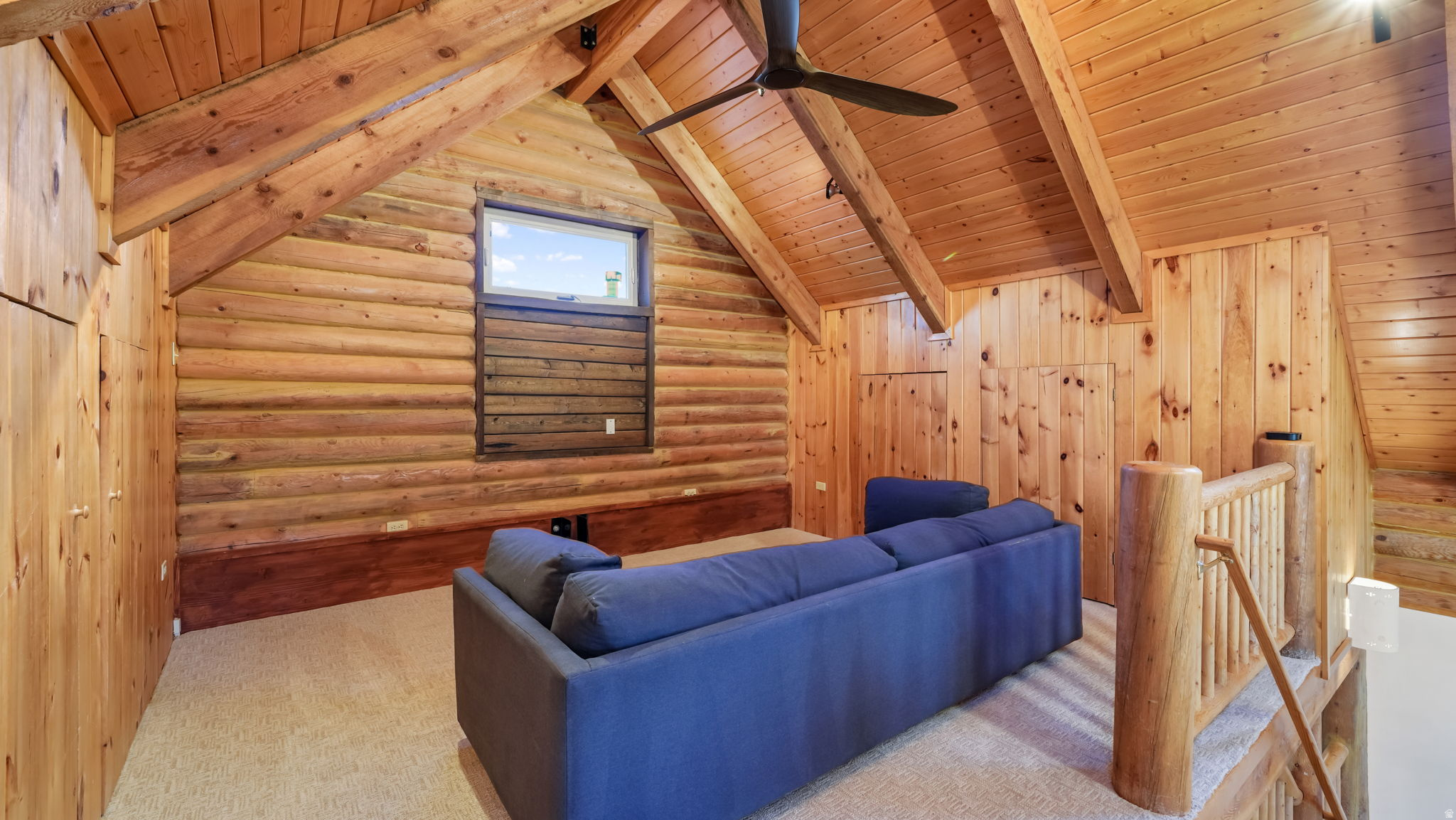 MOUNTAIN VIEW ESTATES - Residential