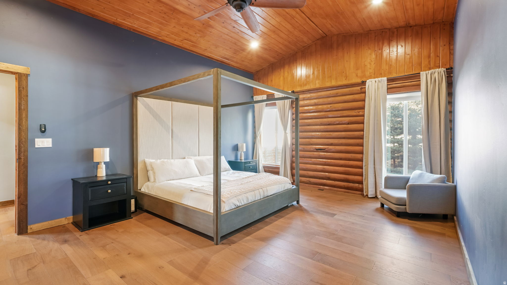 MOUNTAIN VIEW ESTATES - Residential