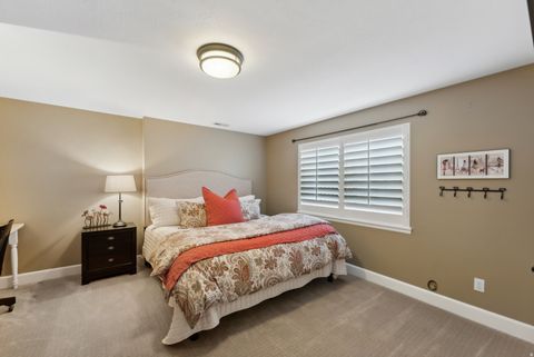 Tiny photo for 1103 E LONE PEAK LN, Draper, UT 84020 (MLS # 2142369)