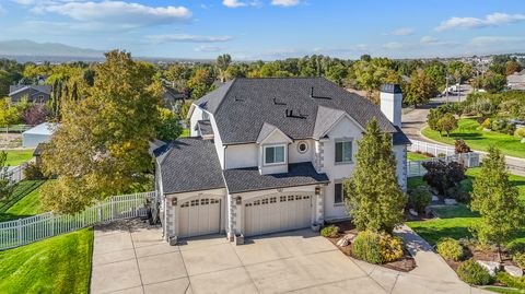Tiny photo for 1103 E LONE PEAK LN, Draper, UT 84020 (MLS # 2142369)