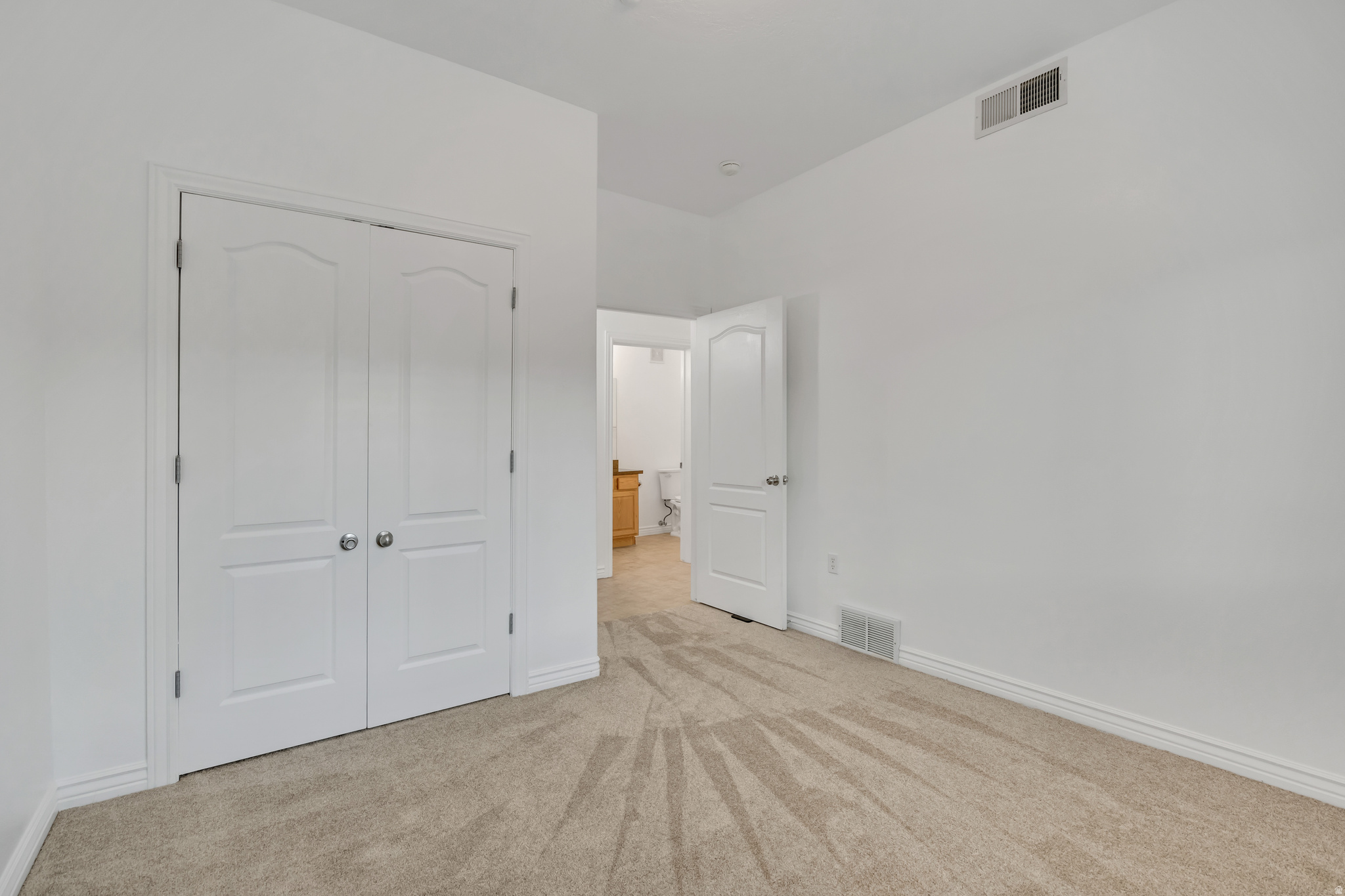 MILLCREEK HOLLOW CONDOMINIUMS - Residential