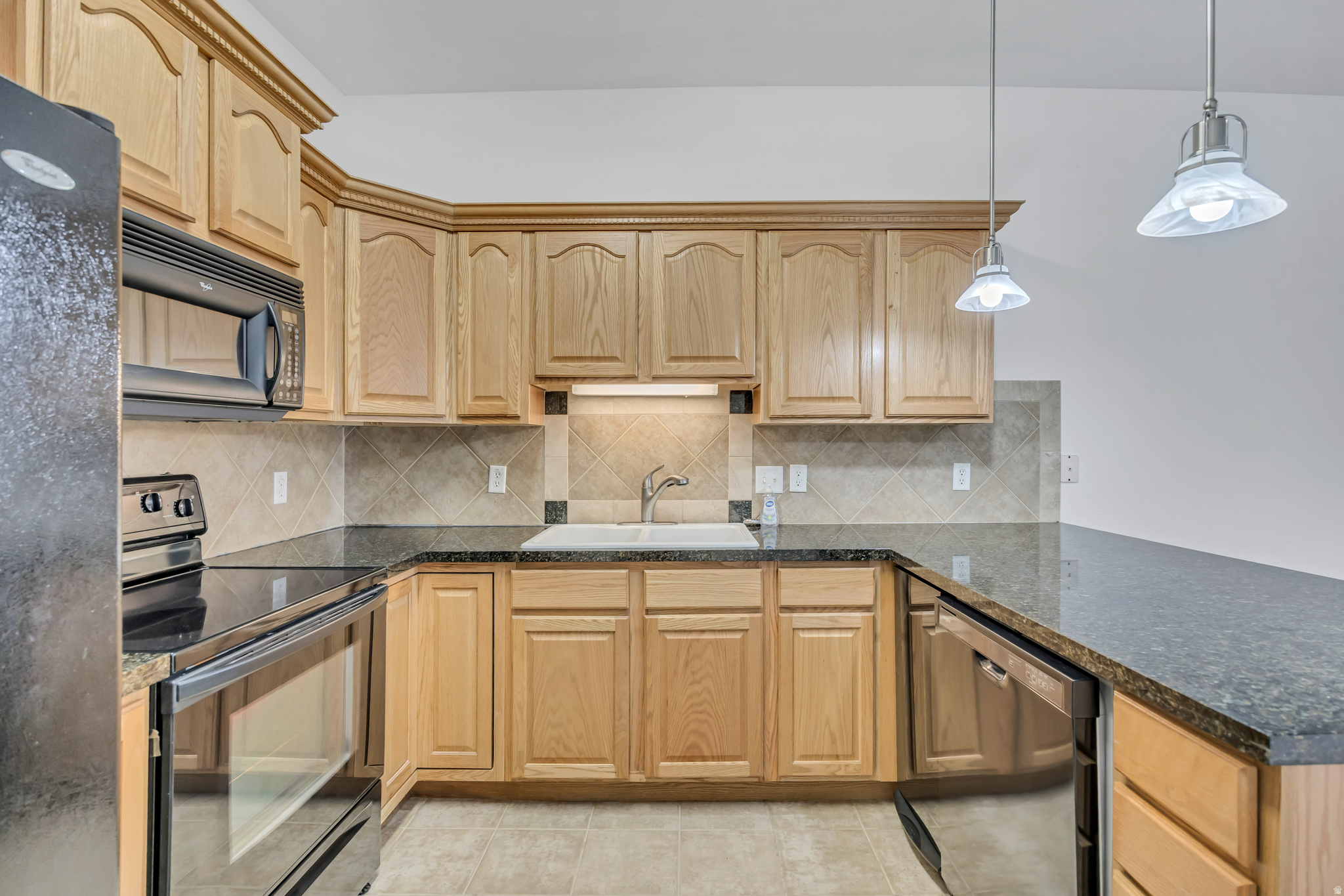 MILLCREEK HOLLOW CONDOMINIUMS - Residential