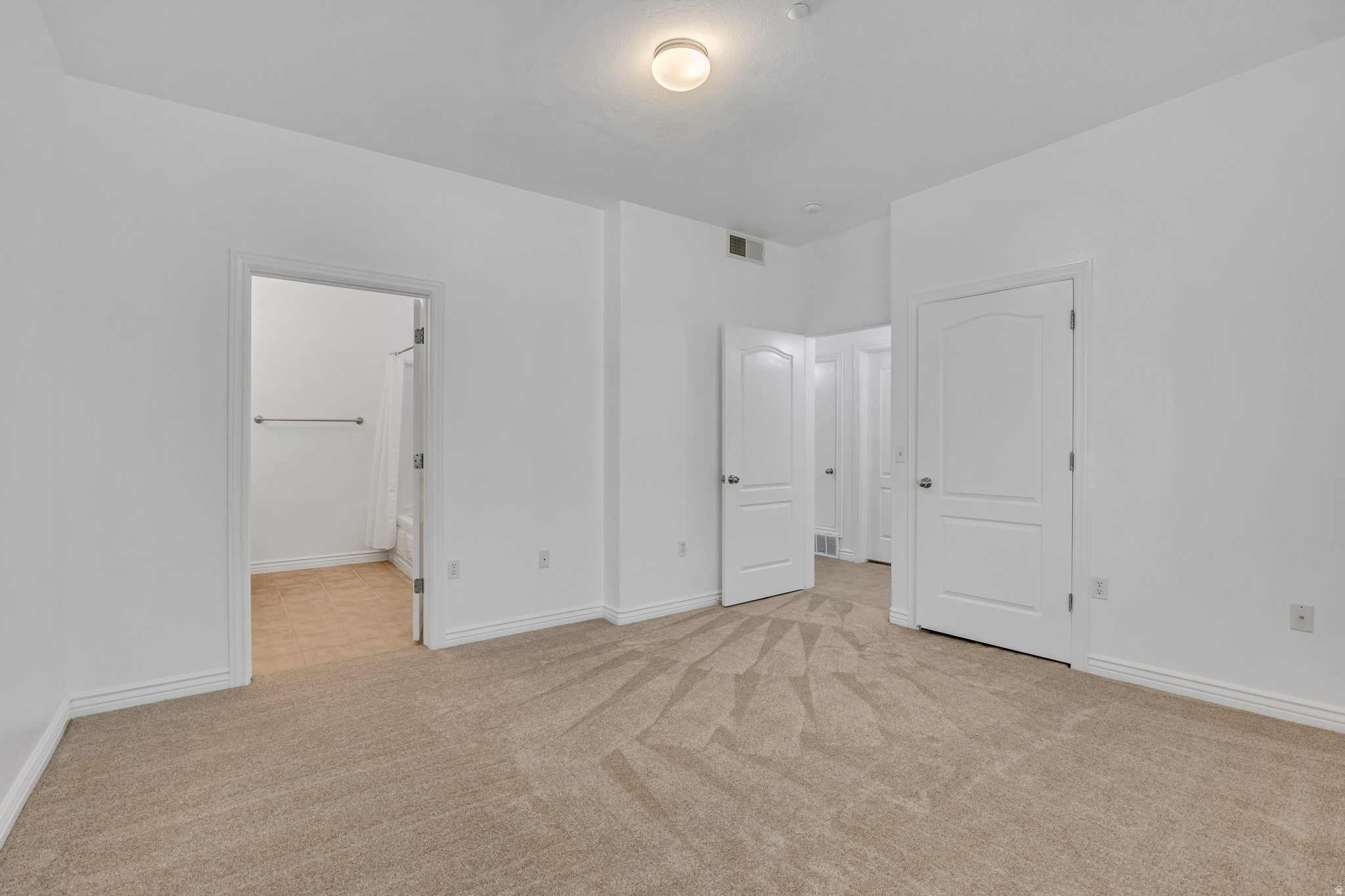 MILLCREEK HOLLOW CONDOMINIUMS - Residential