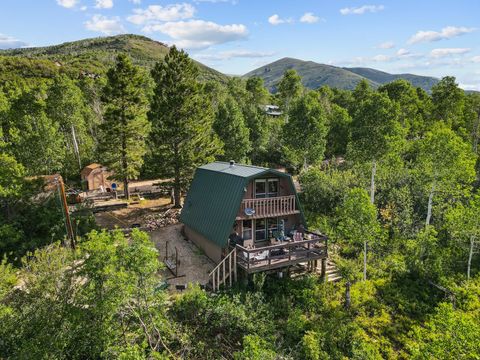 Homes For Sale - 127 Comanche Pass #127<br/> Oakley, UT 84055