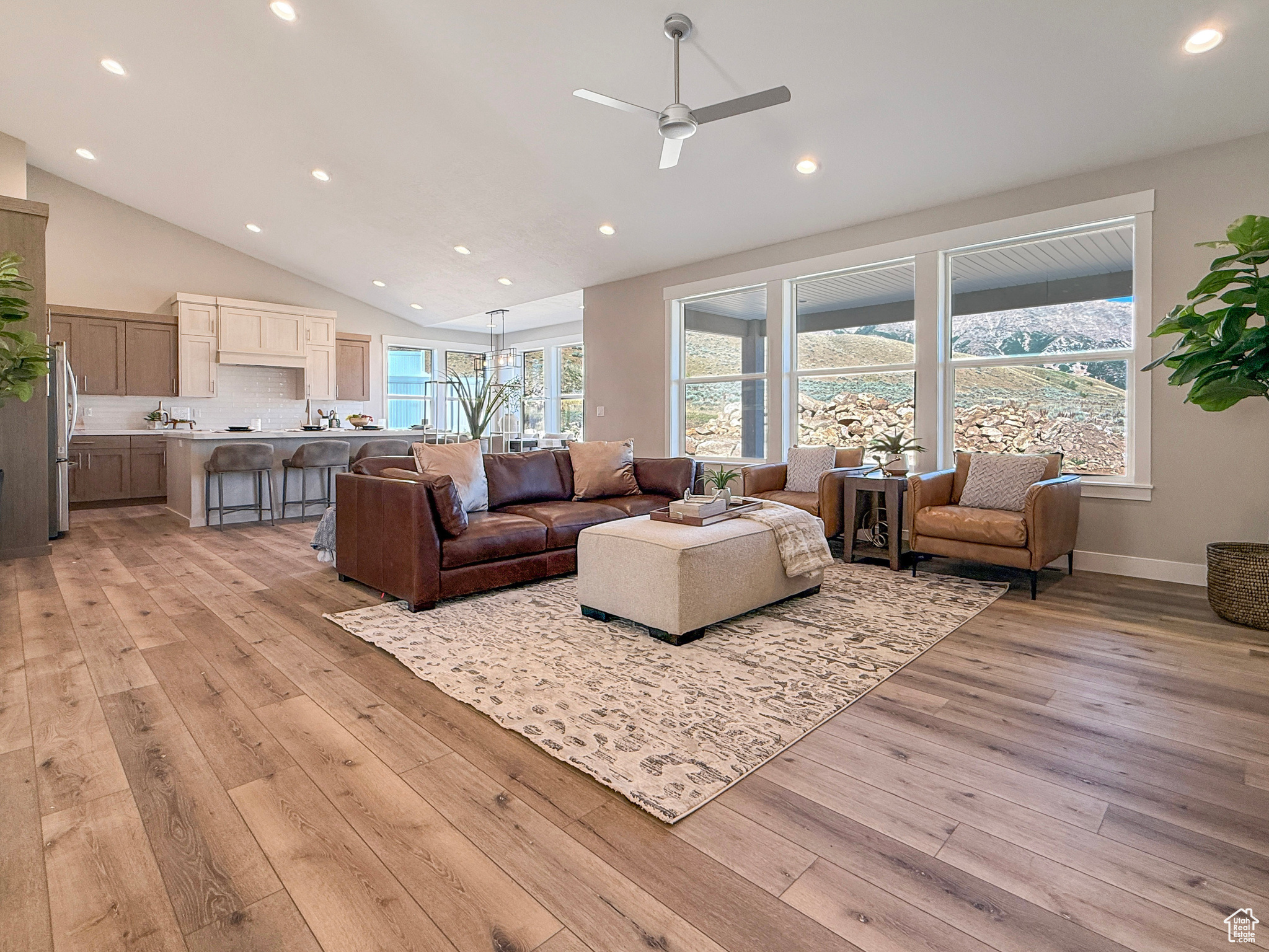 NORTHVIEW - Residential