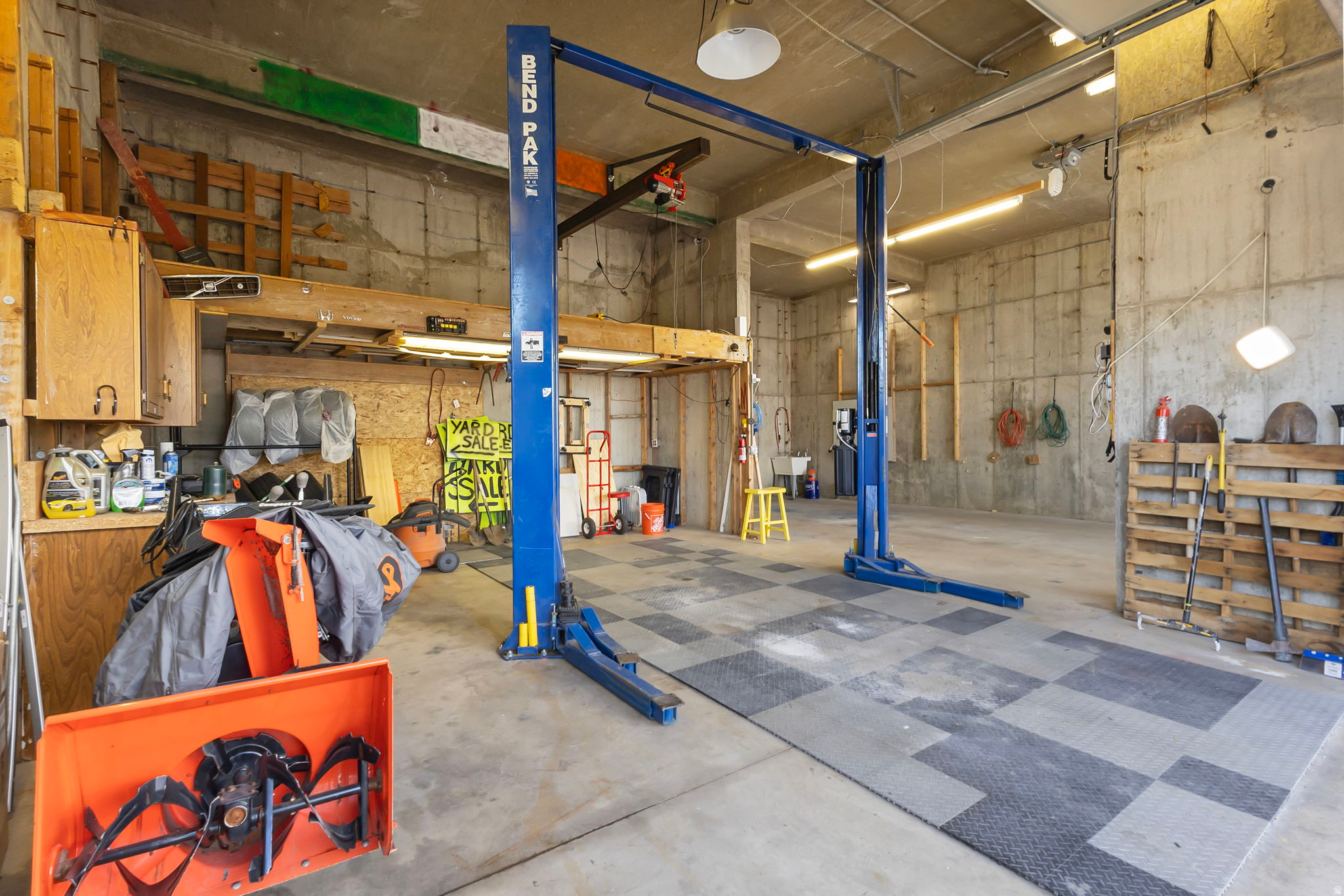 SCENIC HILLS - Residential