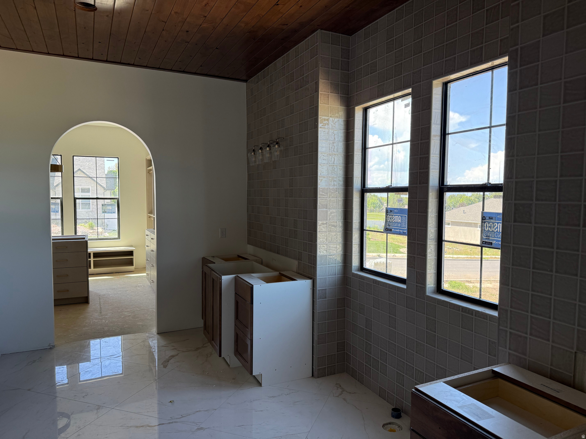 SUMMERHILL LANE - Residential