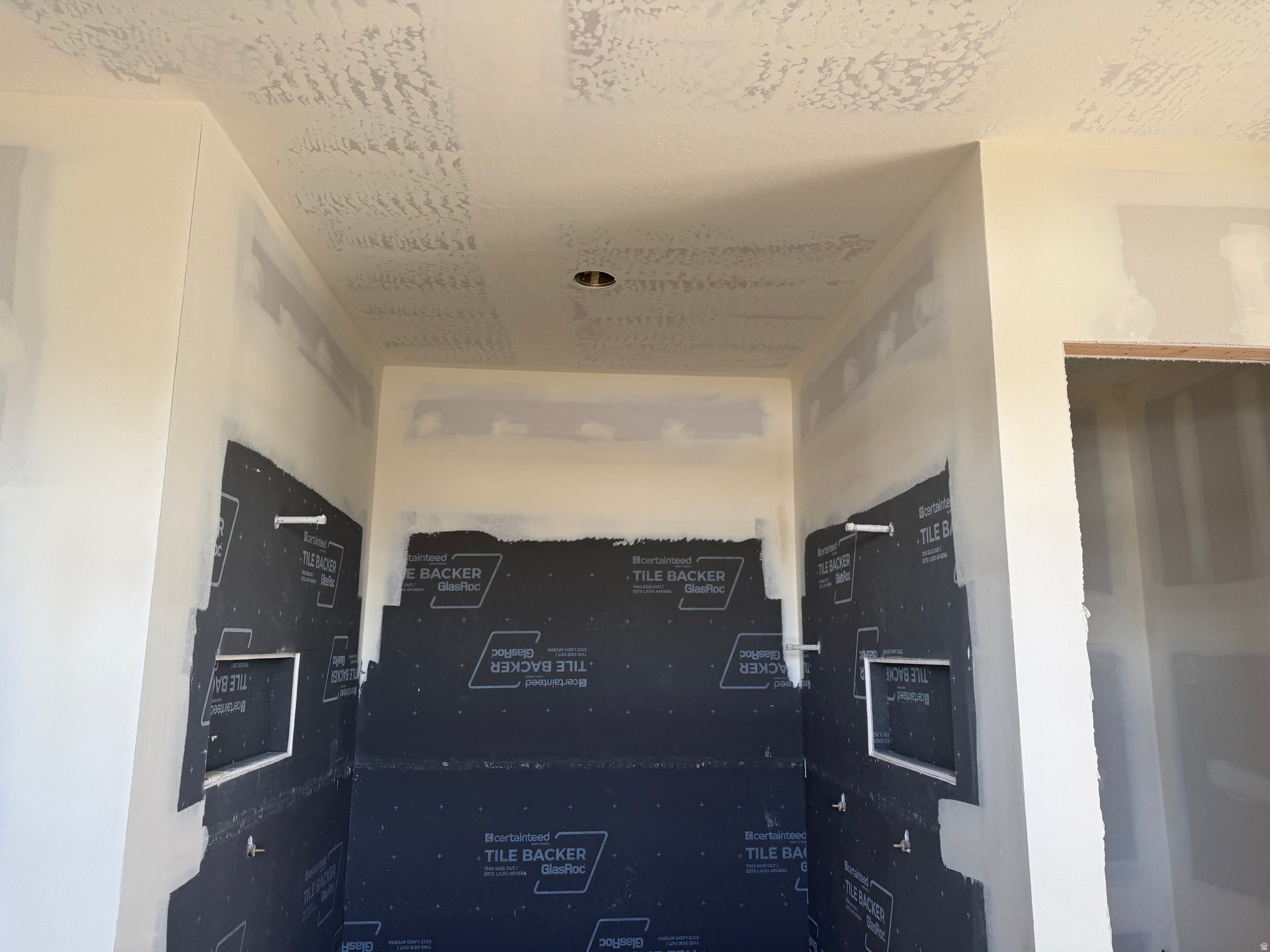 SUMMERHILL LANE - Residential