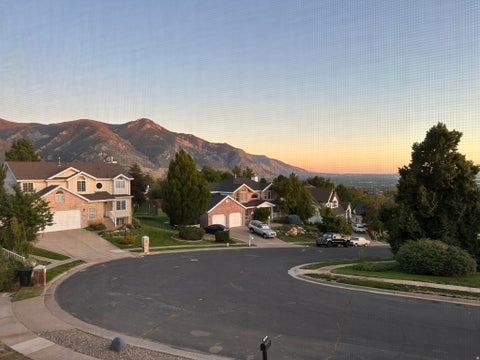 Tiny photo for 516 E 3525 N, North Ogden, UT 84414 (MLS # 2173486)