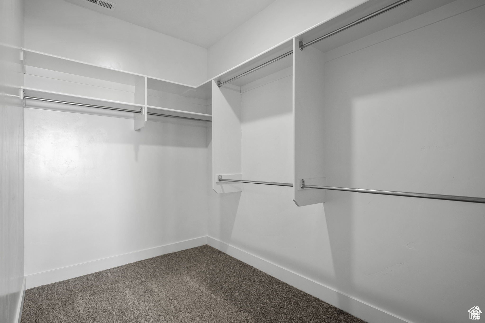 LAKEVIEW FIELDS - Residential Income