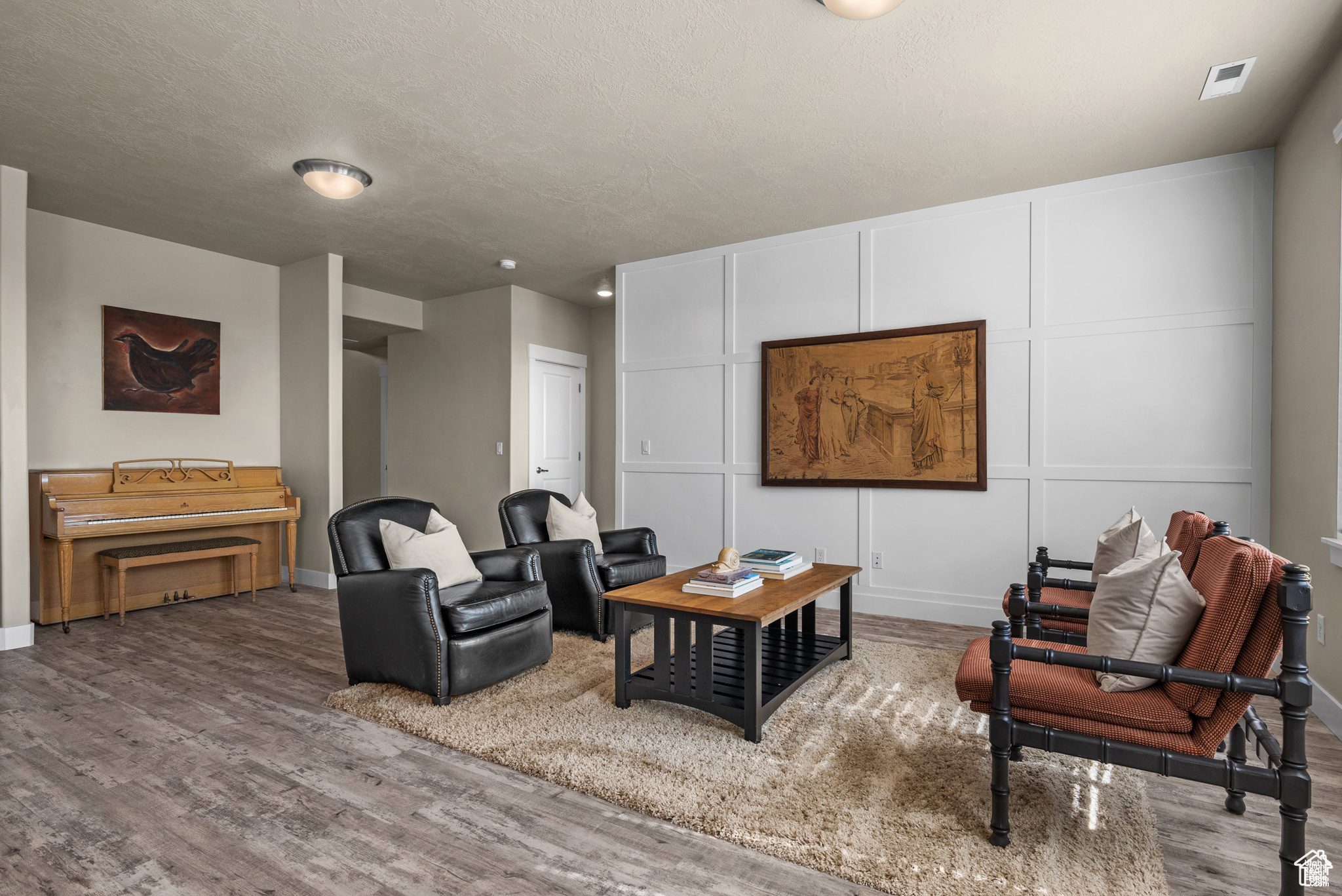 LAKEVIEW FIELDS - Residential Income