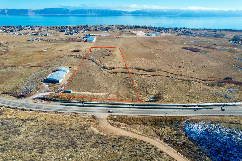 Photo of 690 W LOGAN RD, Garden City, UT 84028 (MLS # 2133476)