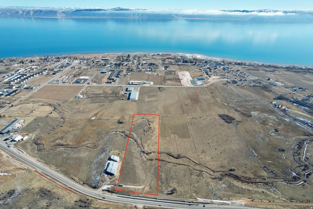Photo of 690 W LOGAN RD, Garden City, UT 84028 (MLS # 2133476)