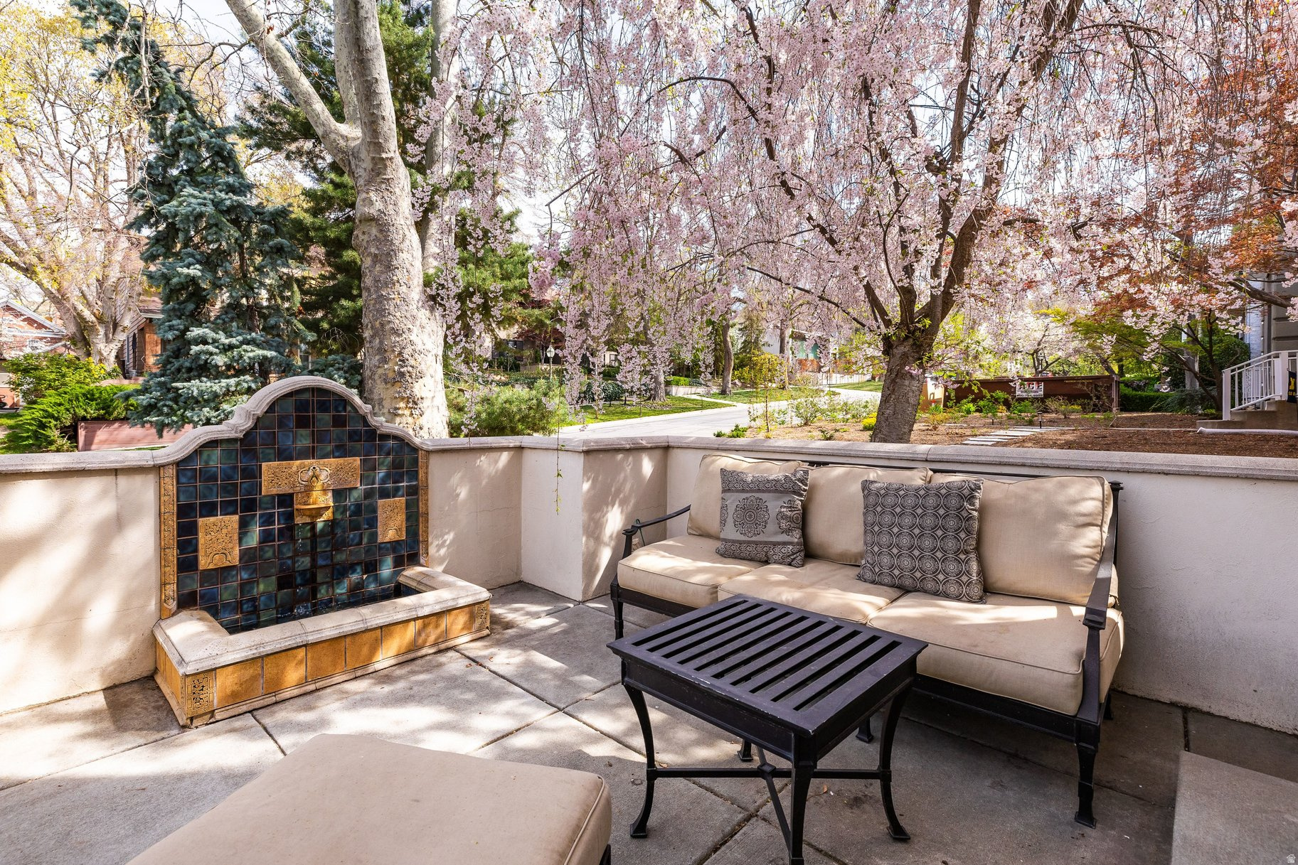 FEDERAL HIGHTS - Residential