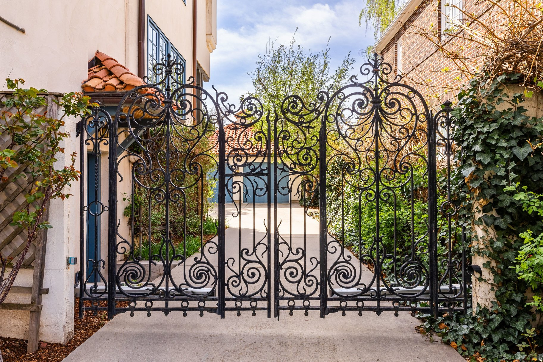 FEDERAL HIGHTS - Residential