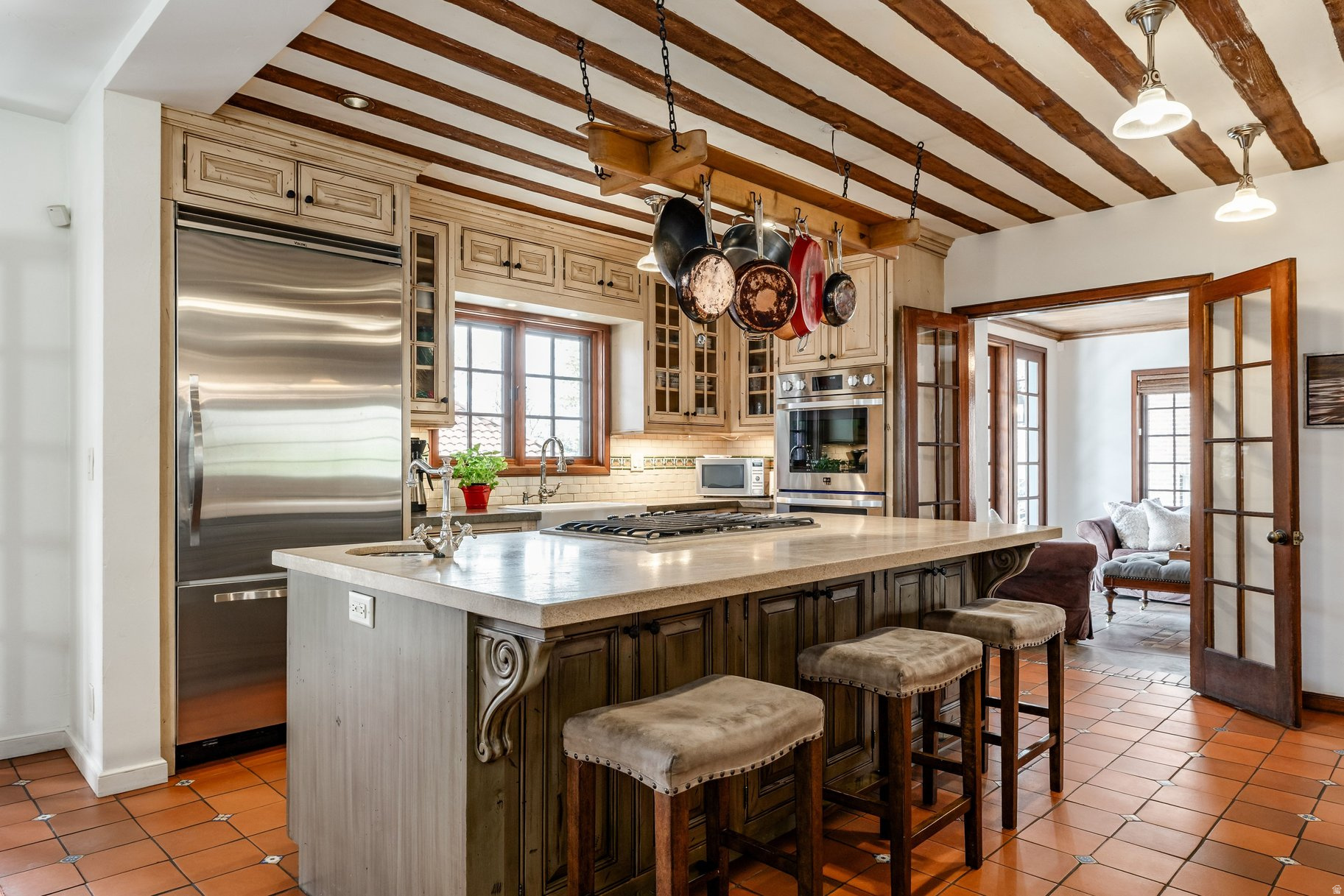 FEDERAL HIGHTS - Residential