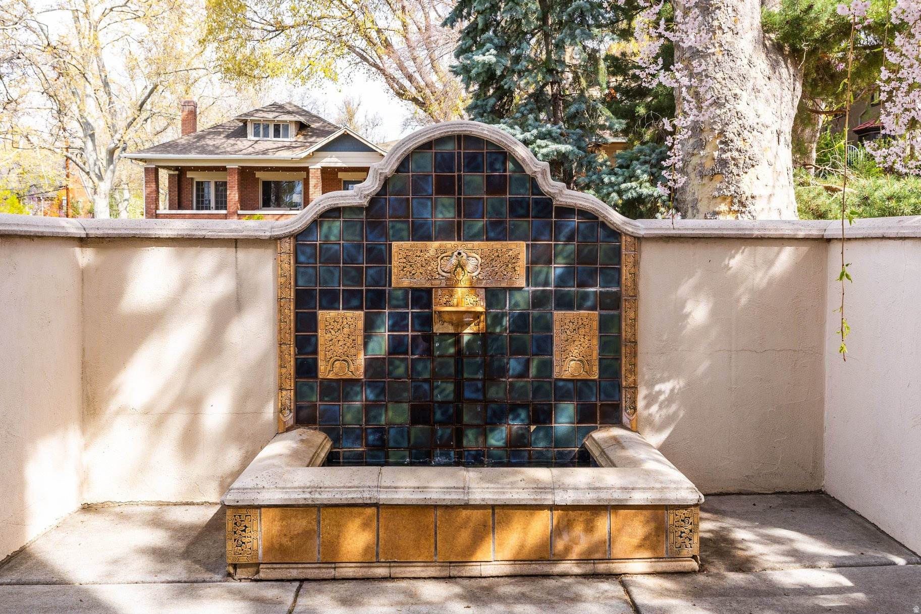 FEDERAL HIGHTS - Residential