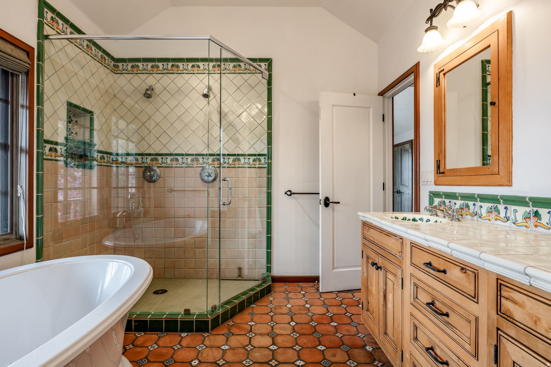 FEDERAL HIGHTS - Residential