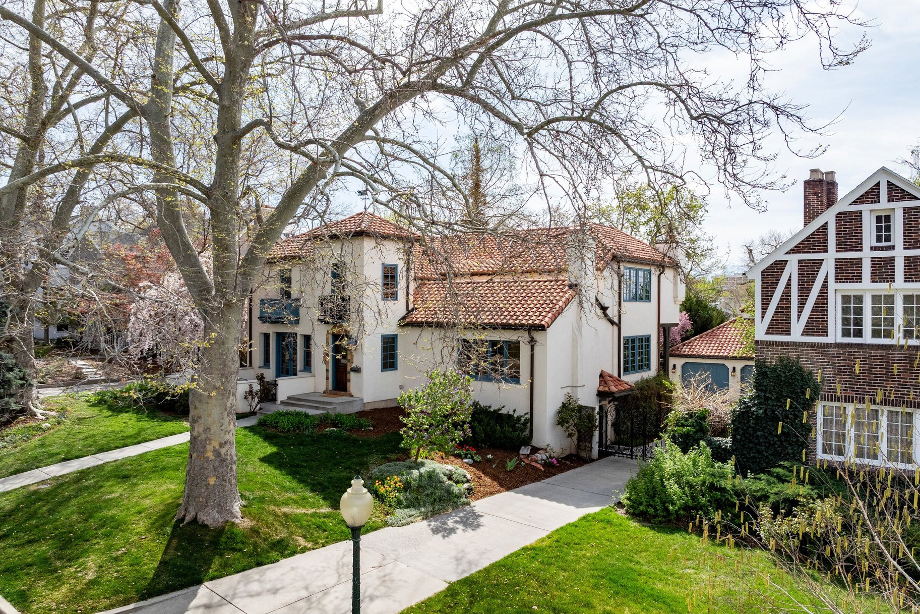 FEDERAL HIGHTS - Residential