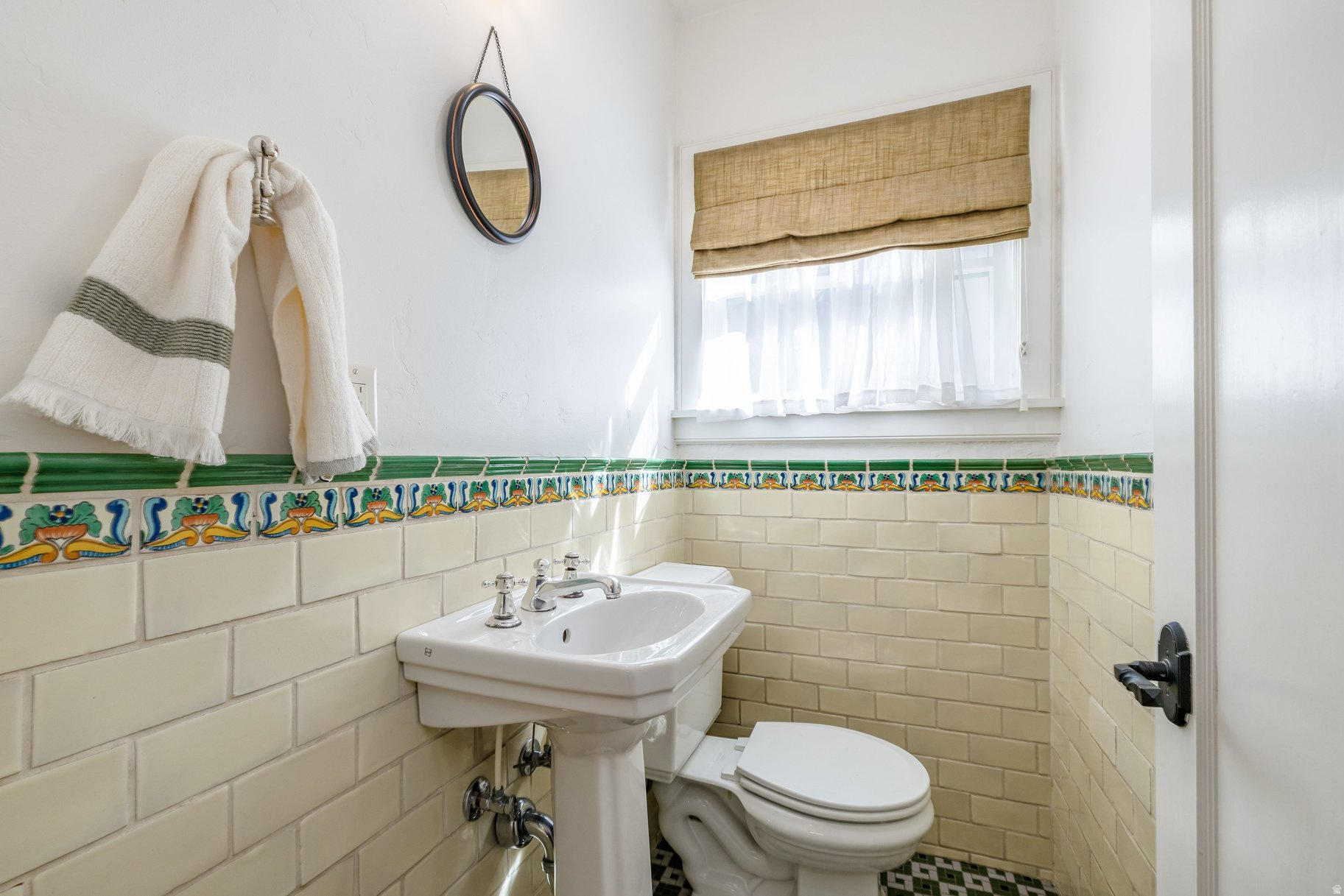 FEDERAL HIGHTS - Residential