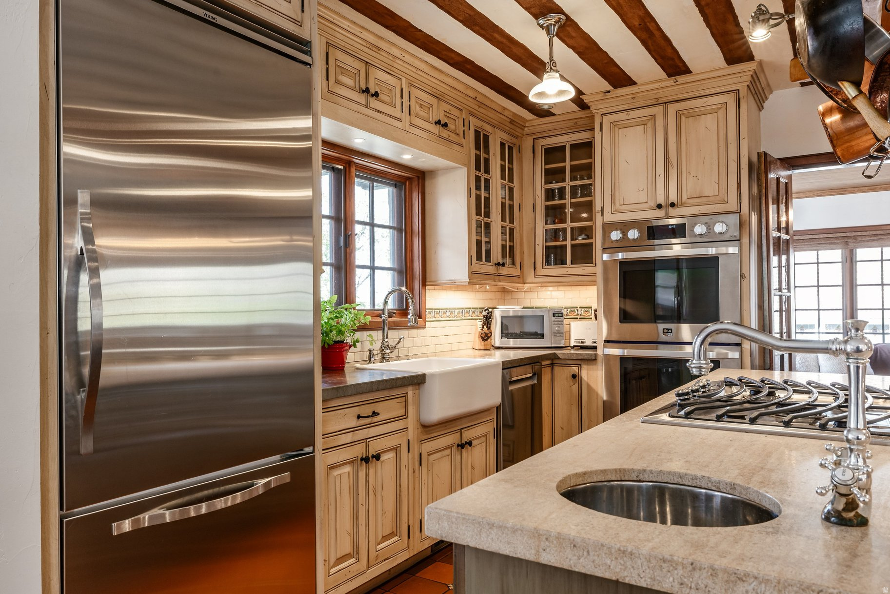 FEDERAL HIGHTS - Residential