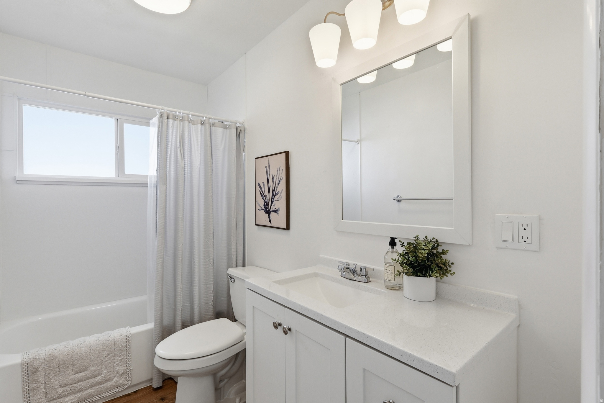 BEVERLY PLACE - Residential