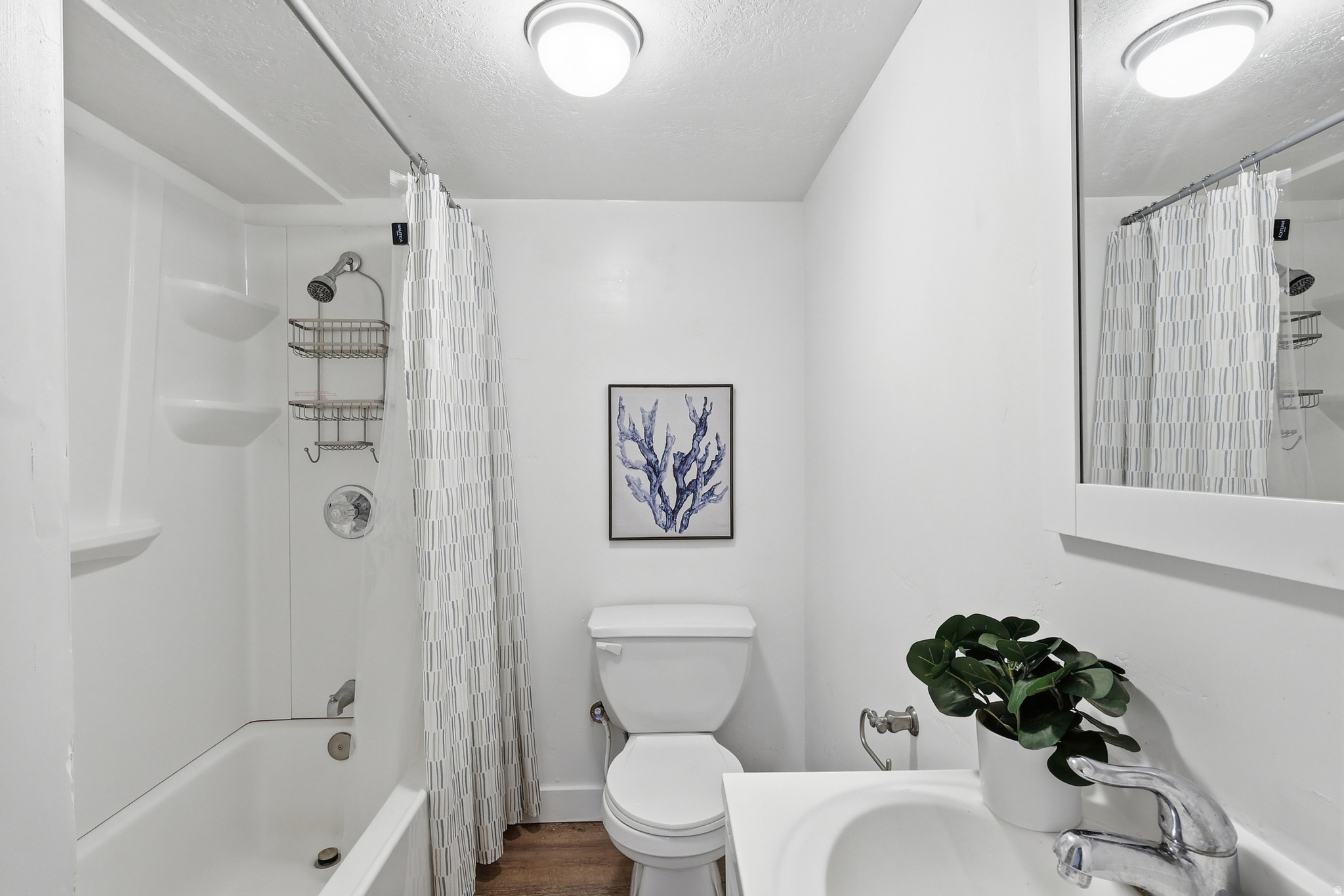 BEVERLY PLACE - Residential