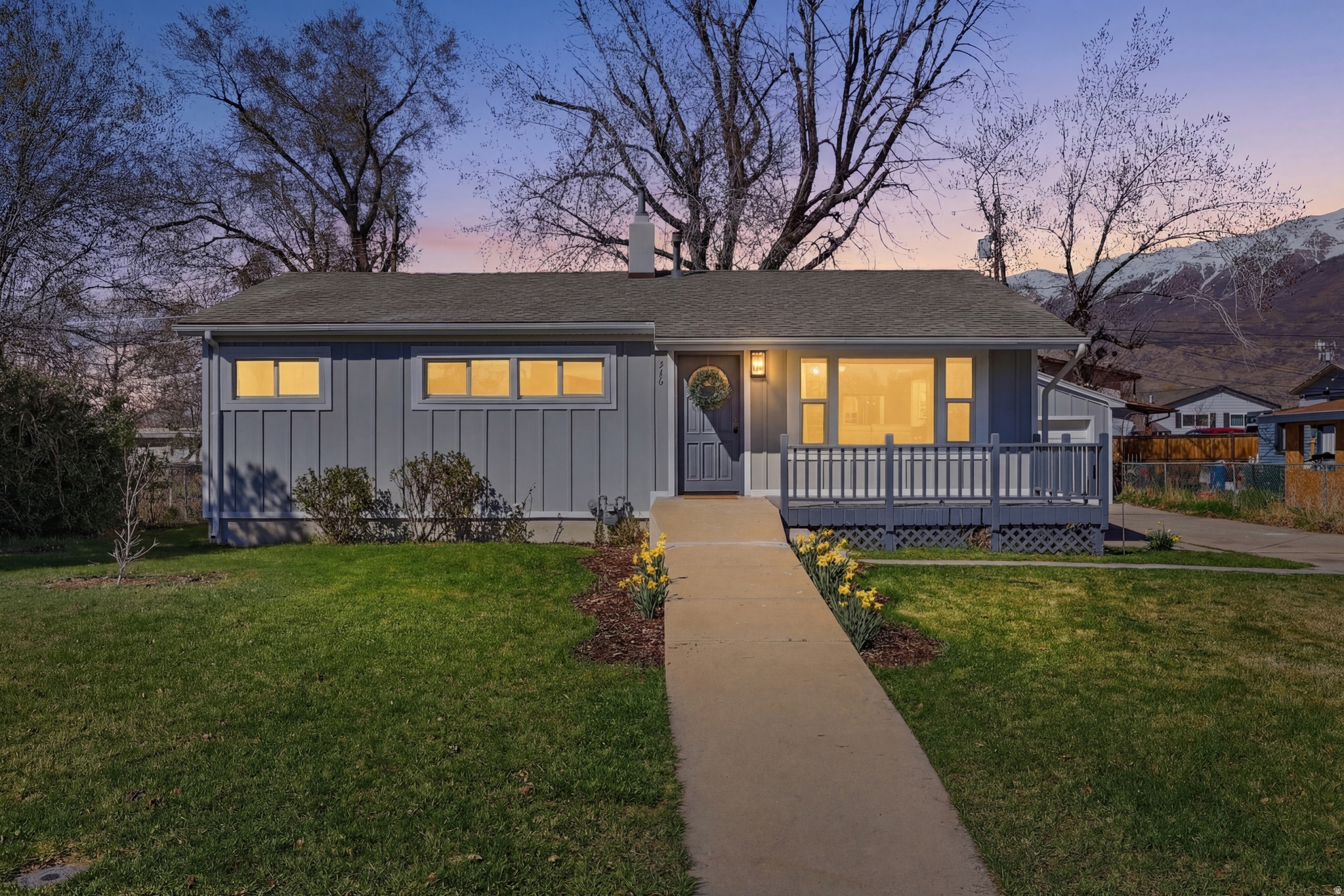 BEVERLY PLACE - Residential