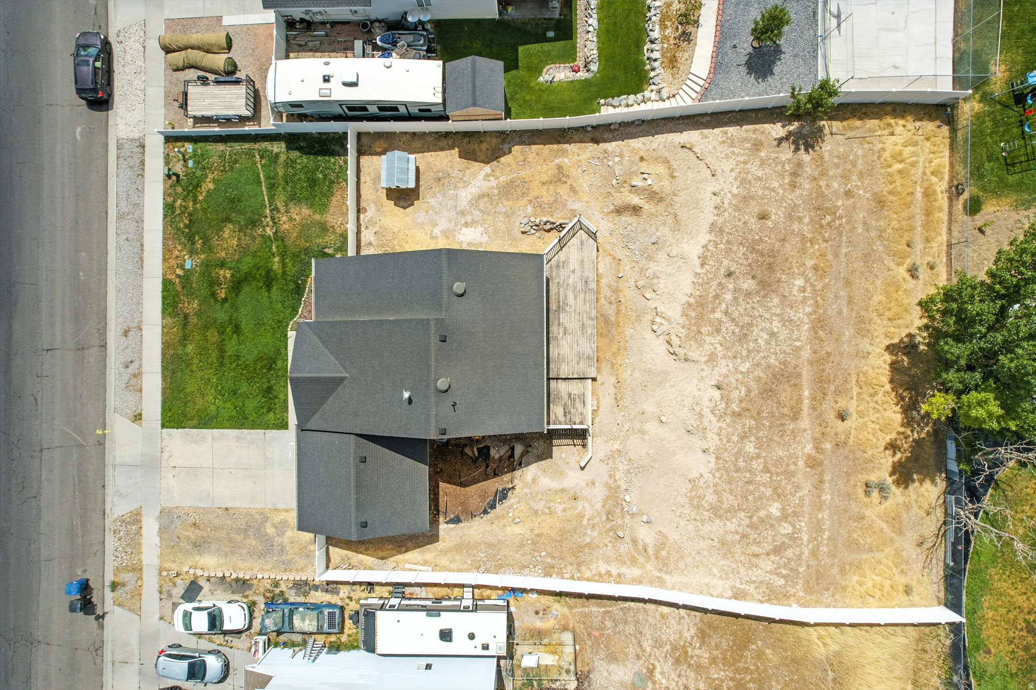 OAKVIEW ESTATES - Residential