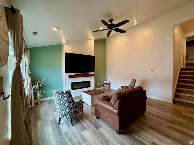 OAKVIEW ESTATES - Residential