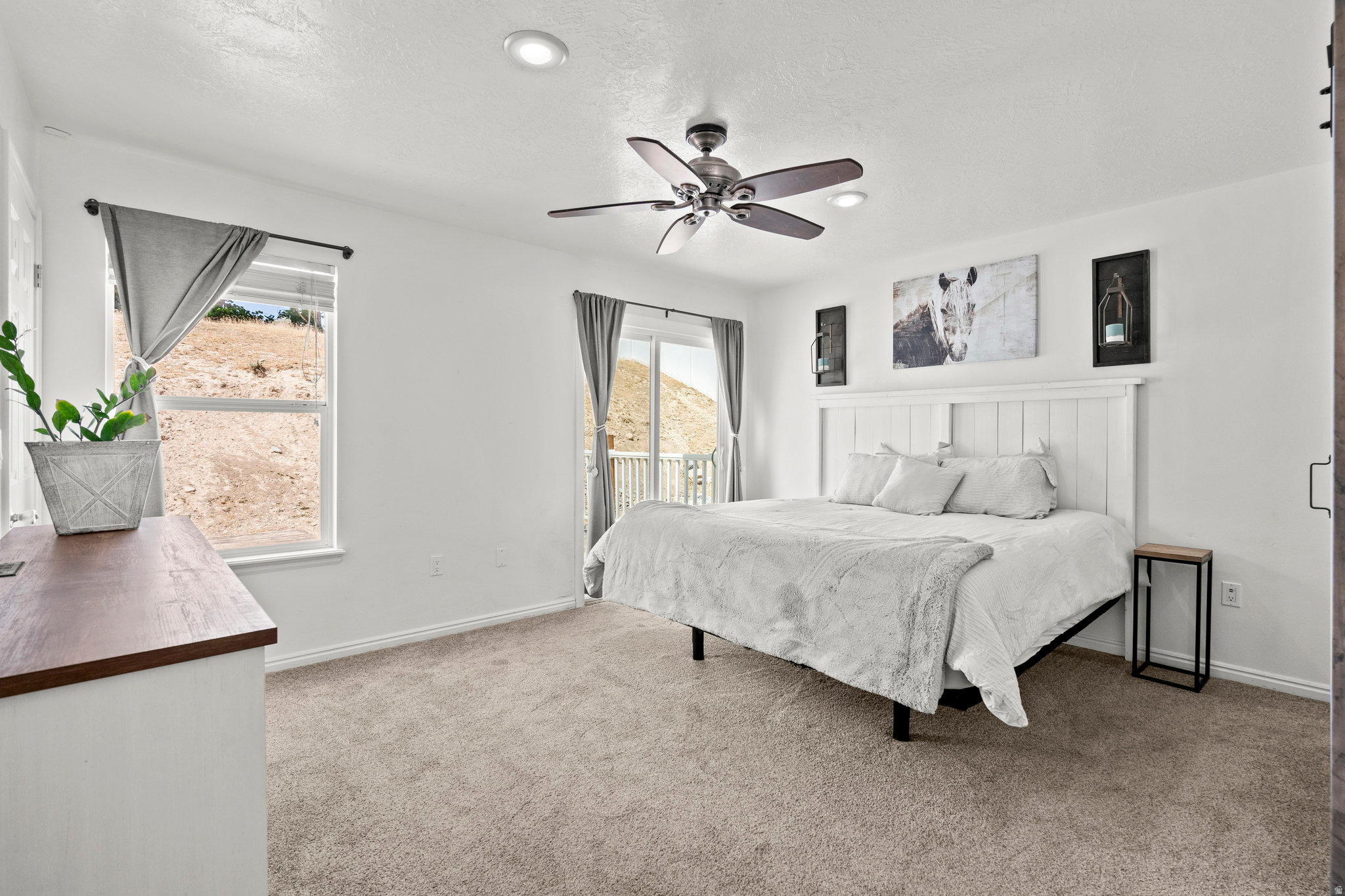 OAKVIEW ESTATES - Residential