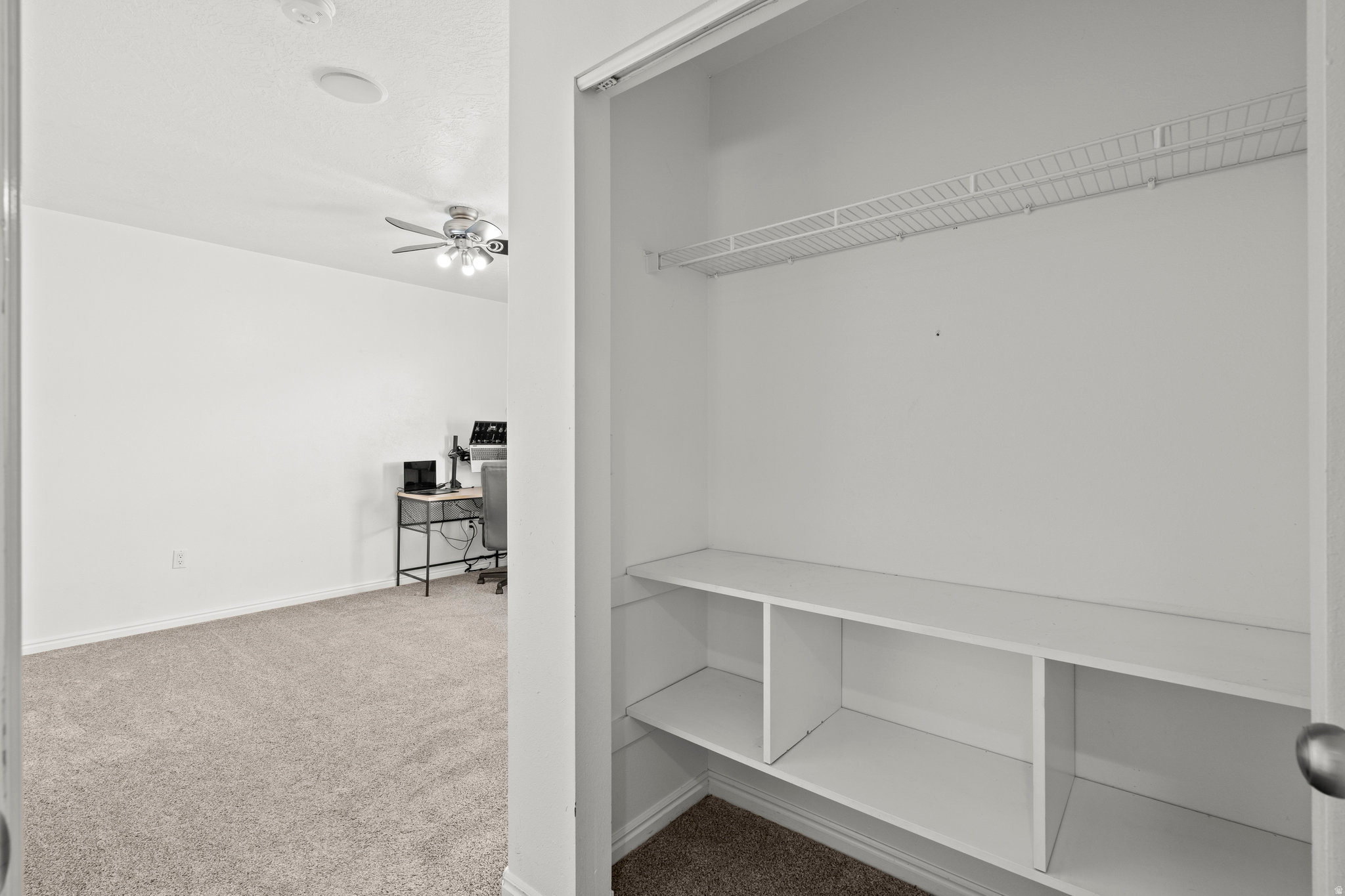 OAKVIEW ESTATES - Residential